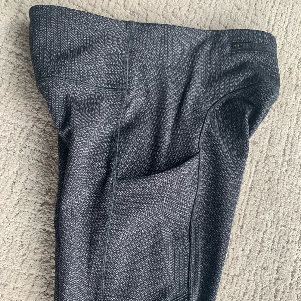 Lululemon Herringbone print leggings - Picture 6 of 10